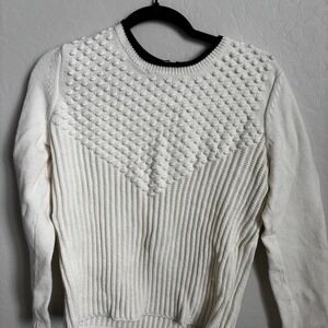 Talbots white‎ sweater with textured diamond pattern